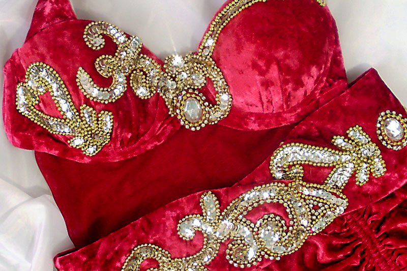 Conjunto para dança do ventre em veludo molhado